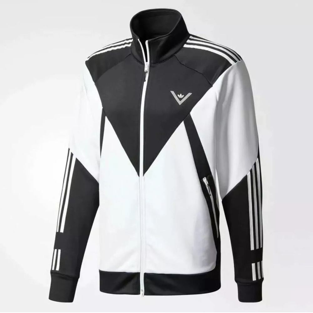 (I’M LOOKING TO BUY) This Adidas Track Jacket